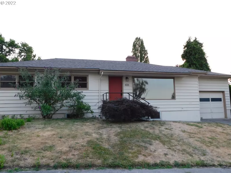 606 E 20TH, The Dalles, OR 97058