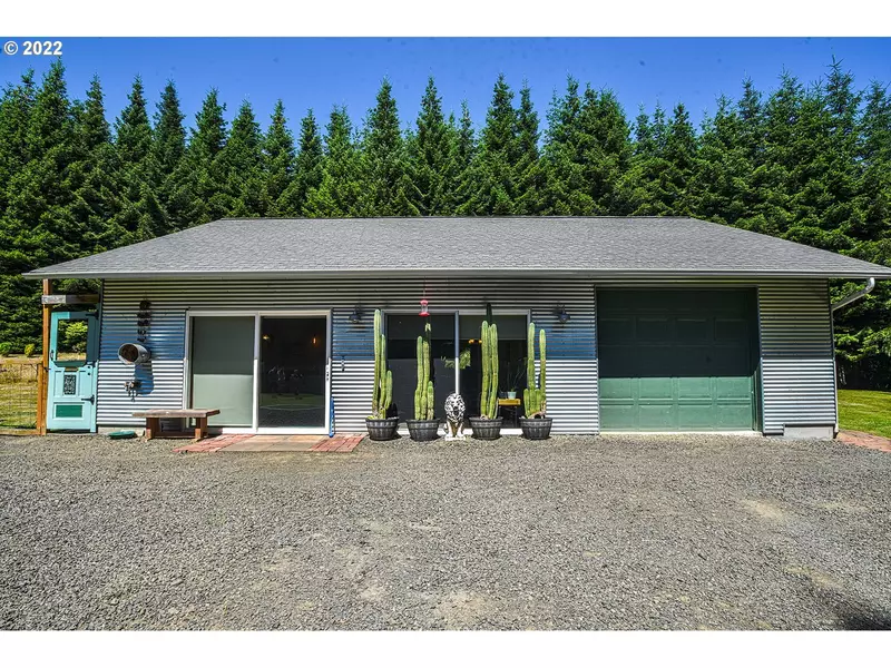 23808 BLUNK RD, Clatskanie, OR 97016