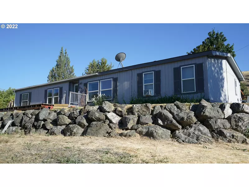 888 E MAIN ST, John Day, OR 97845