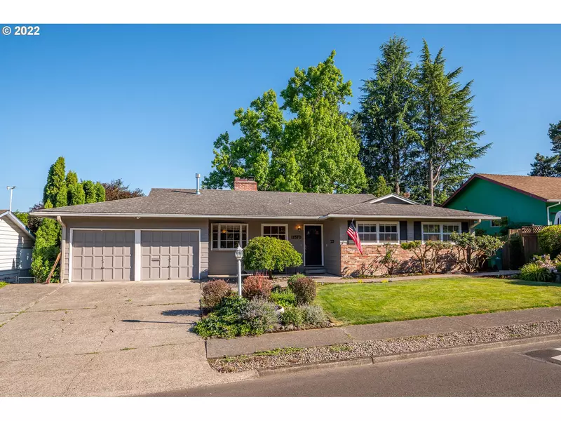 11570 SW RIDGECREST DR, Beaverton, OR 97008