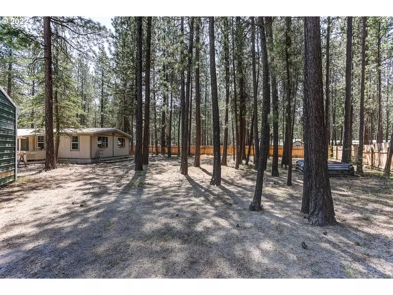 14791 WHITE PINE WAY, La Pine, OR 97739