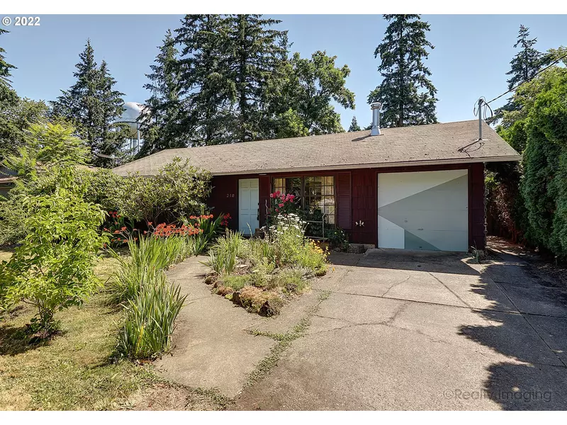 210 SE 126TH AVE, Portland, OR 97233