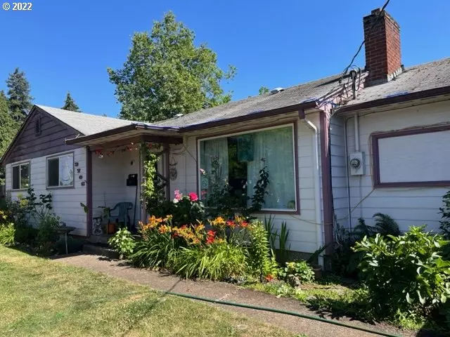 3706 ROYAL AVE, Eugene, OR 97402