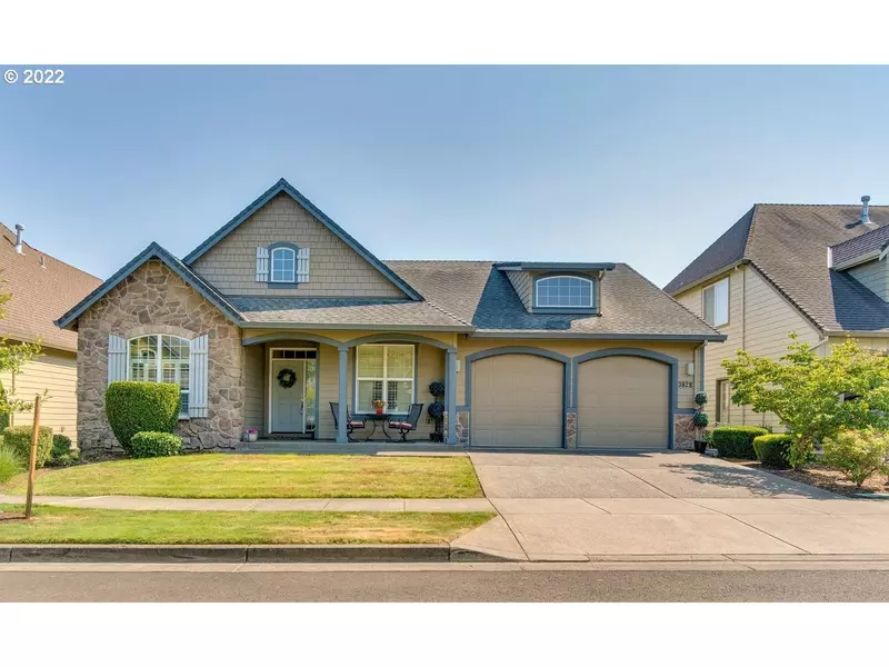 3828 OAK MEADOWS LOOP, Newberg, OR 97132