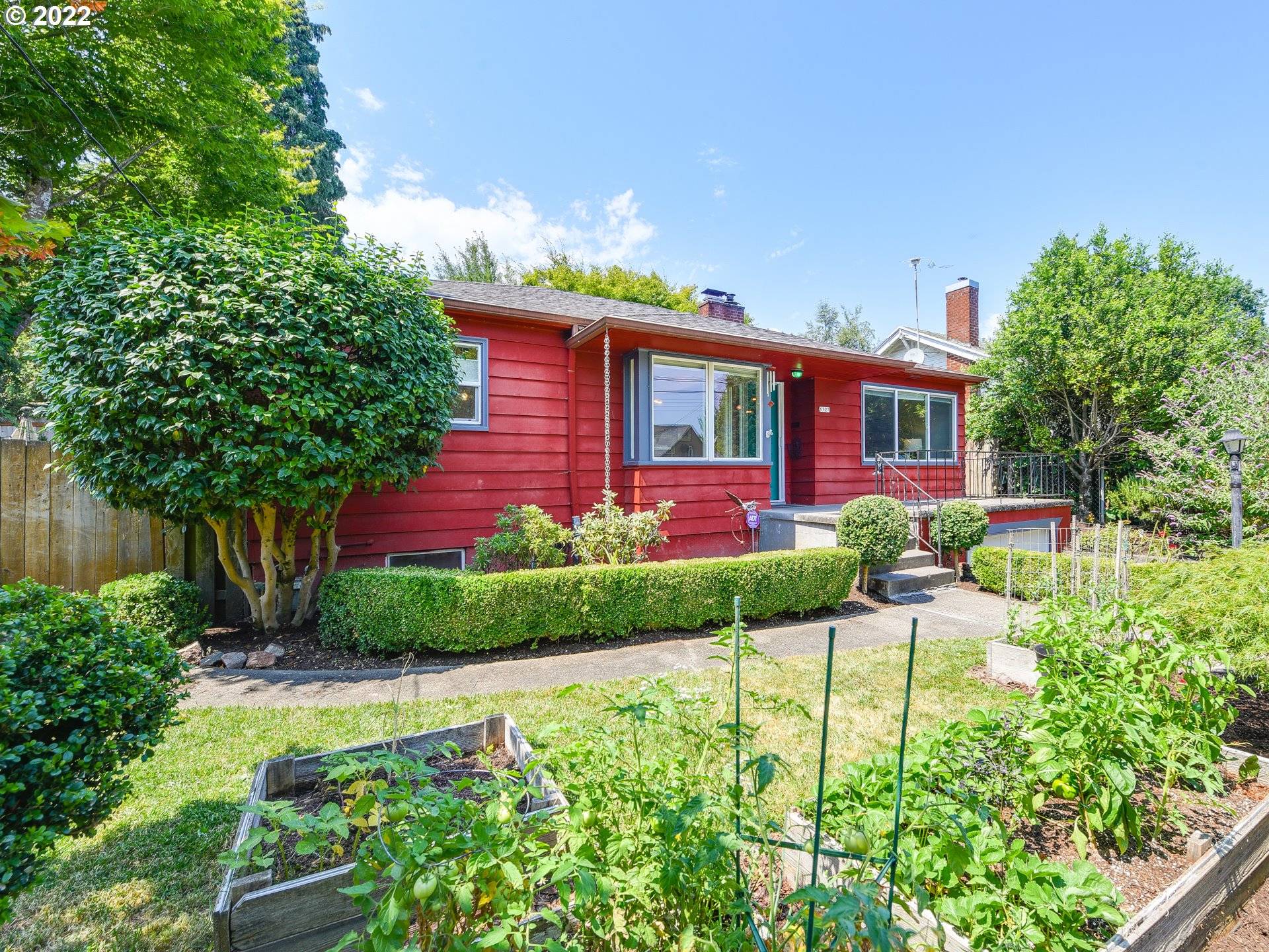 6727 SE 22ND AVE, Portland, OR 97202