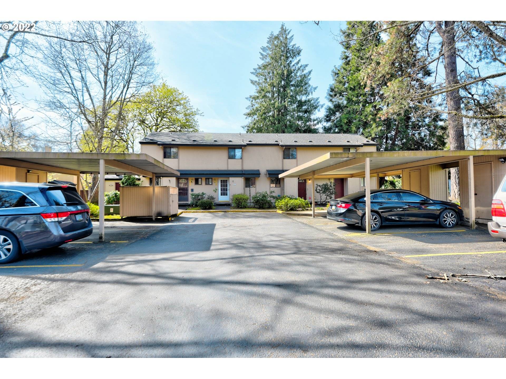 Eugene, OR 97402,1434 FETTERS LOOP