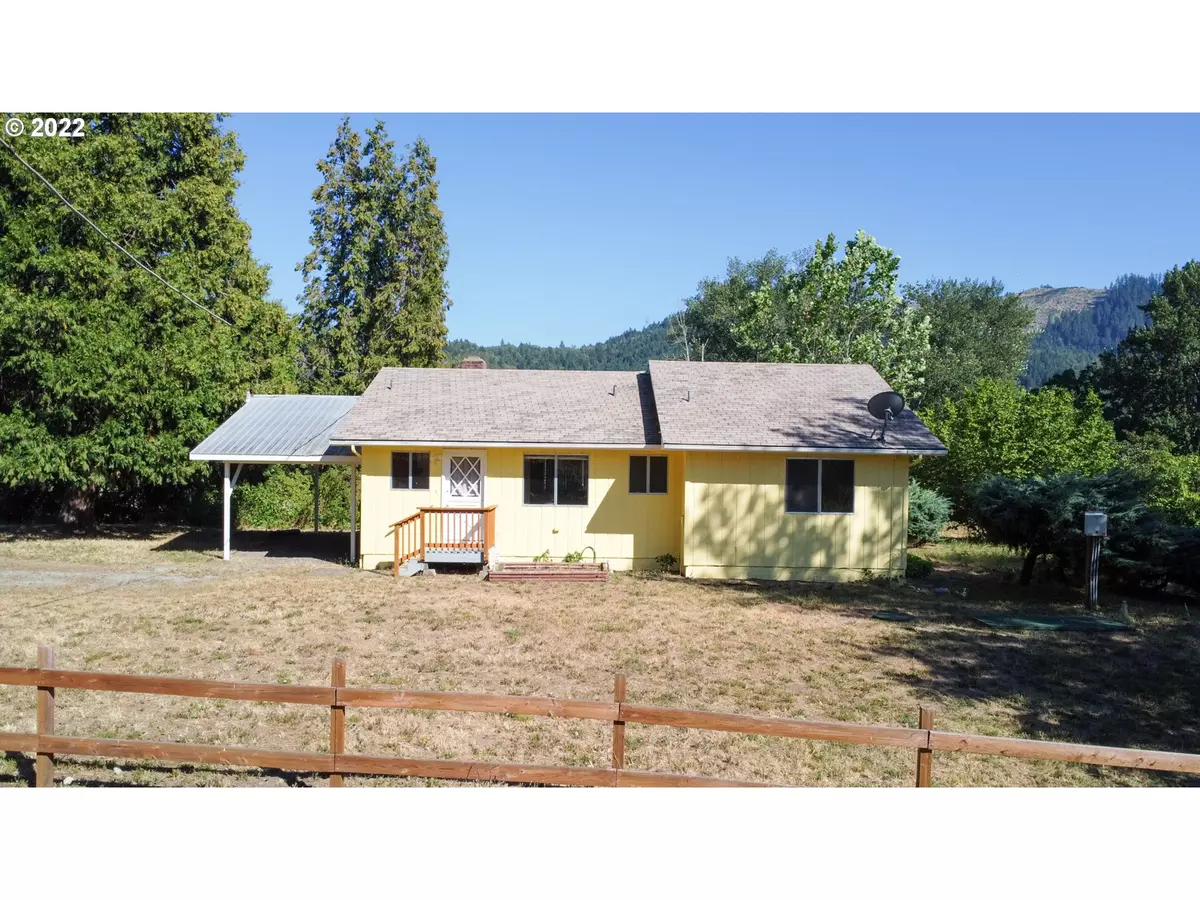 Myrtle Creek, OR 97457,5211 GAZLEY RD