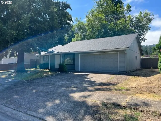 6857 B ST, Springfield, OR 97478