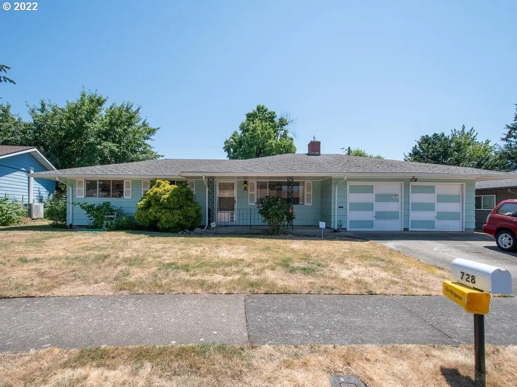 728 SE 169TH DR, Portland, OR 97233