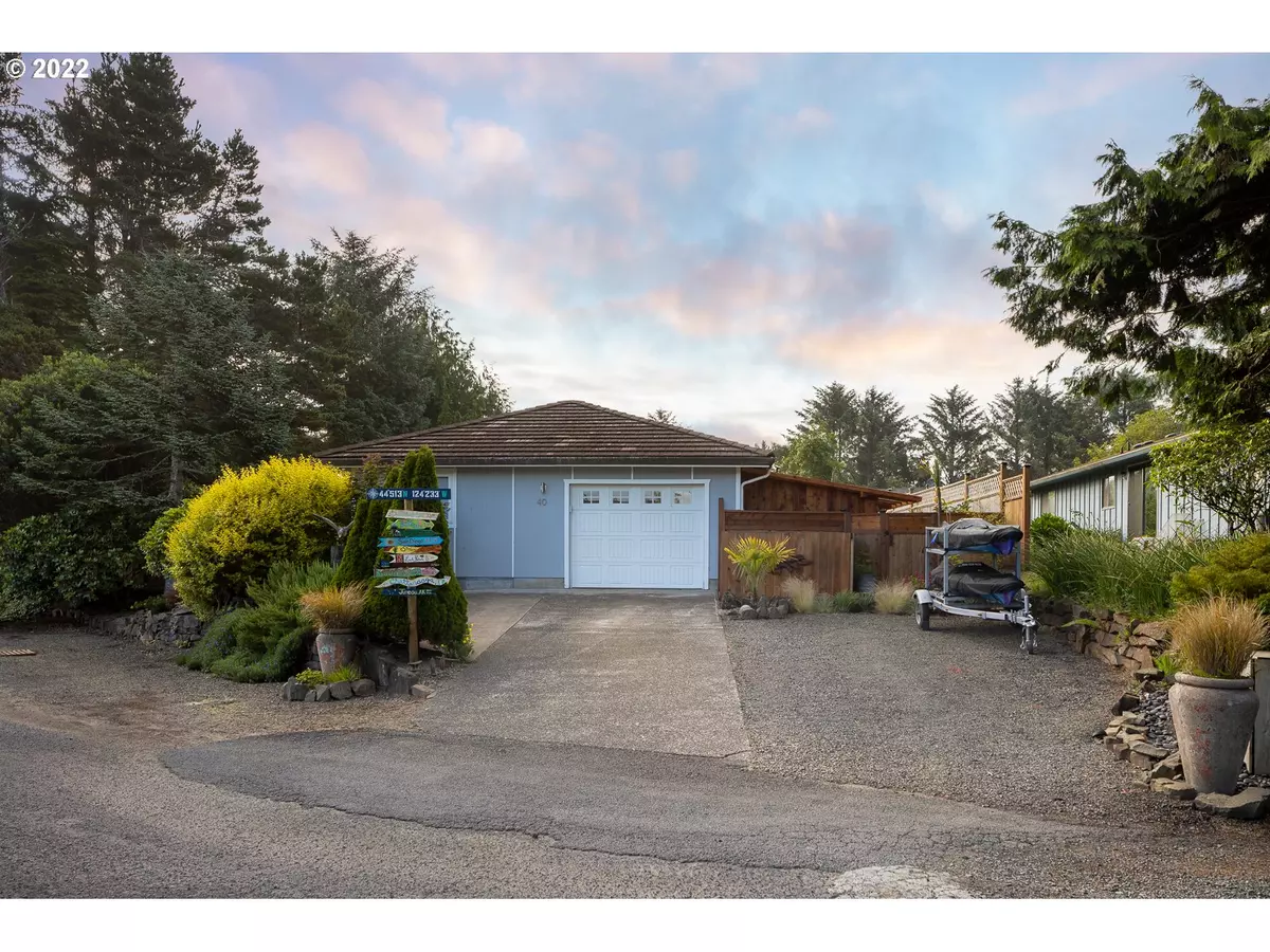 Depoe Bay, OR 97341,40 SPRUCE CT