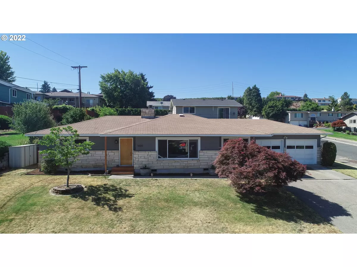 The Dalles, OR 97058,1600 E 19TH