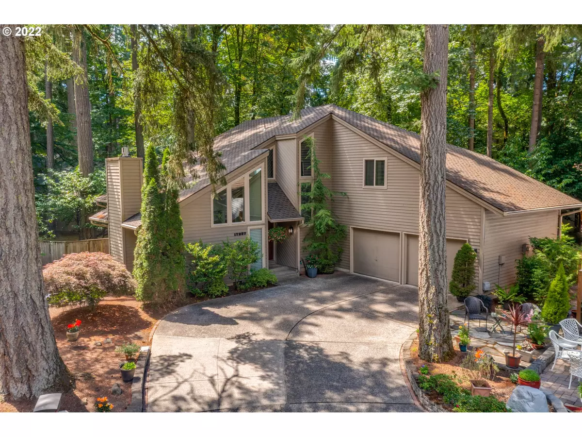 Portland, OR 97224,17287 SW OAKENSHIELD CT