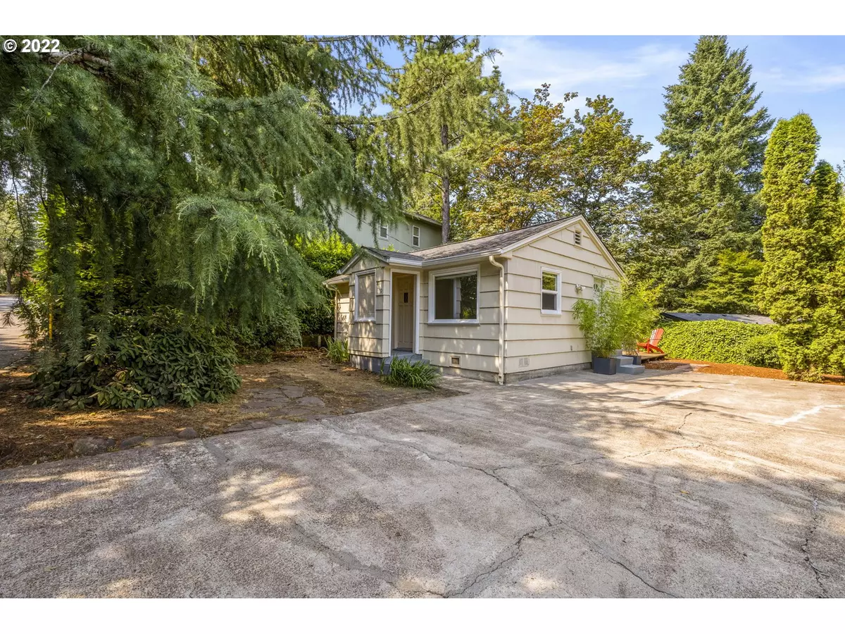 Eugene, OR 97405,4340 FOX HOLLOW RD