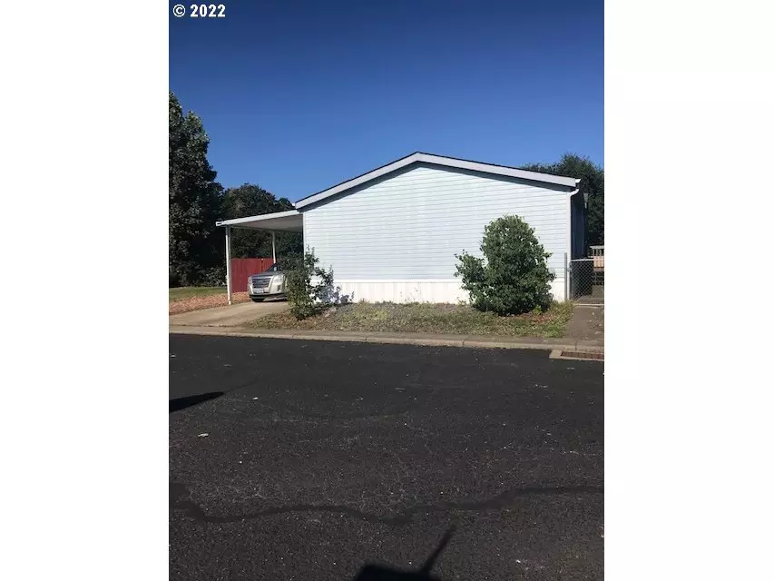 Winston, OR 97496,375 NW BROC DR