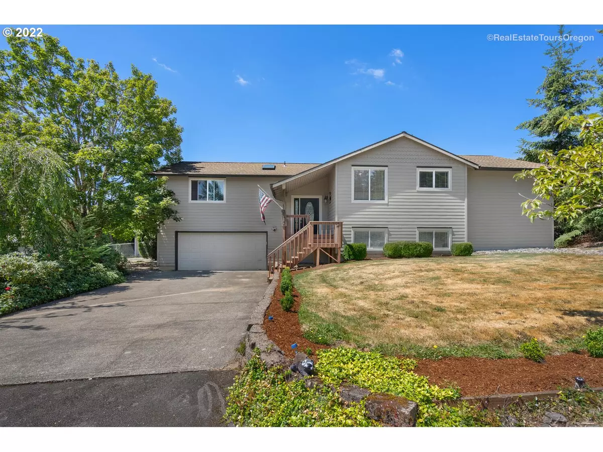 Damascus, OR 97089,20340 SE ALDER SPRING CT