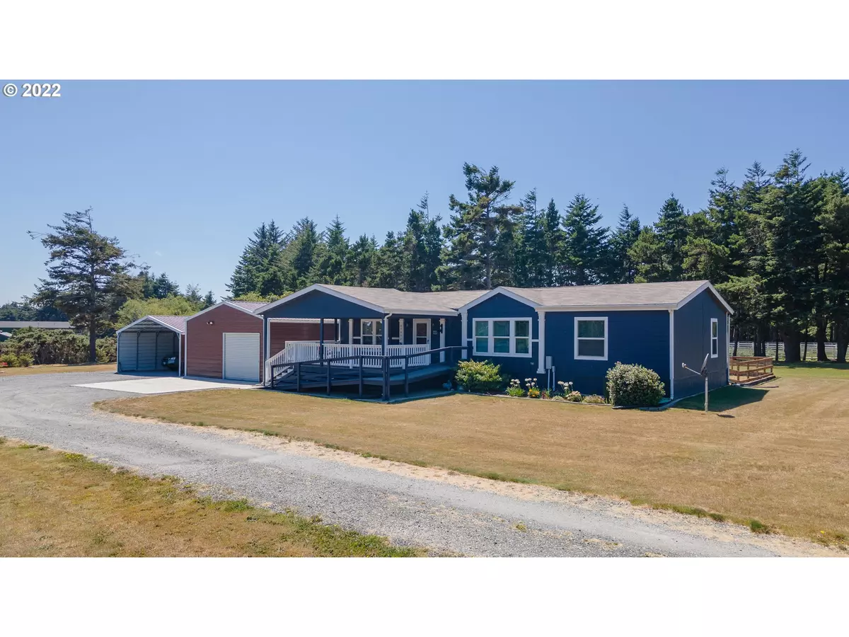 Bandon, OR 97411,87452 BATSON LN