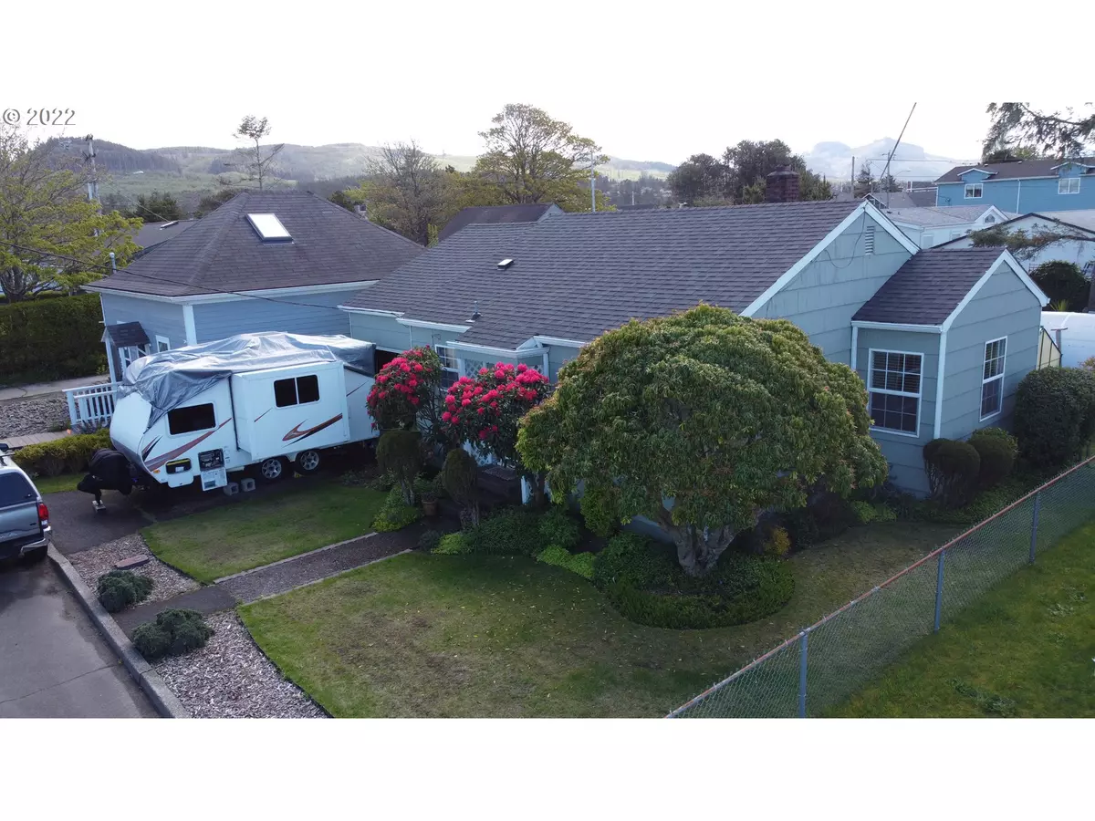 Seaside, OR 97138,845 9th AVE