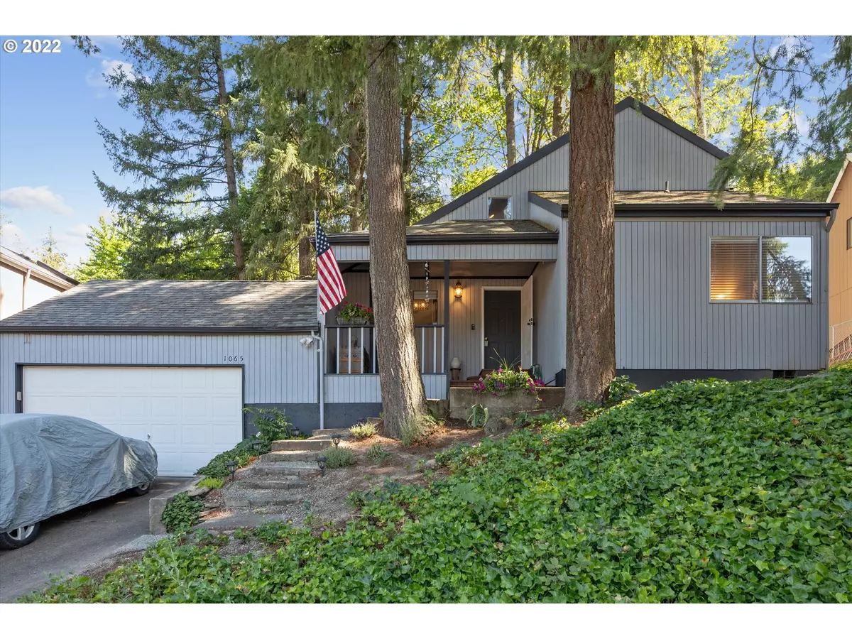 Estacada, OR 97023,1065 NE HILL WAY