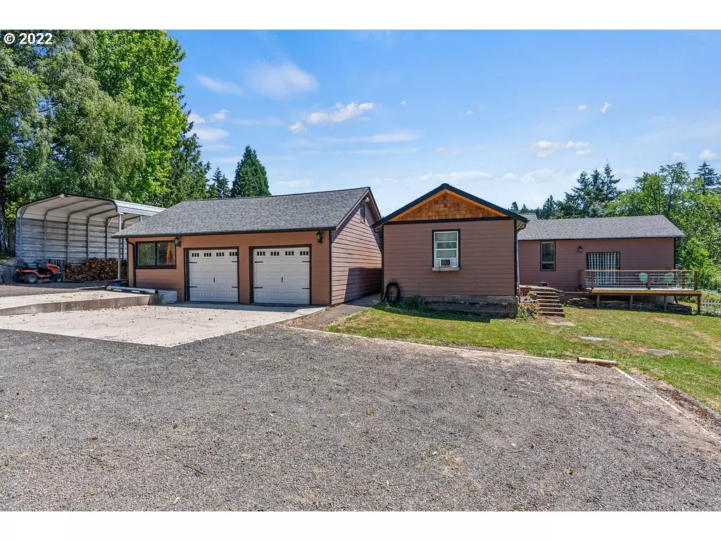 Kelso, WA 98626,203 COLE RD