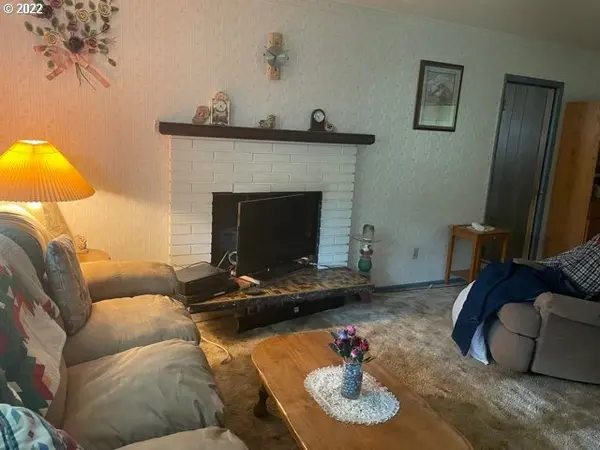 2814 SE 170TH AVE, Portland, OR 97236