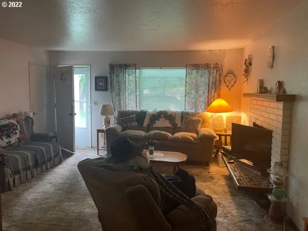 2814 SE 170TH AVE, Portland, OR 97236