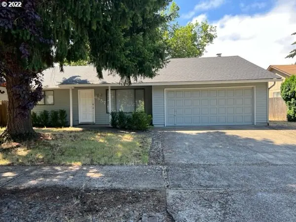 6857 B ST, Springfield, OR 97478