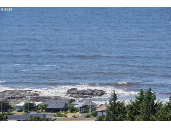 7200 Gimlet LN #11, Yachats, OR 97498