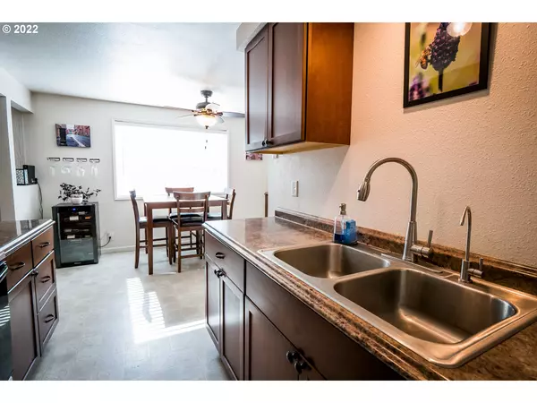 Eugene, OR 97401,3220 HARLOW RD