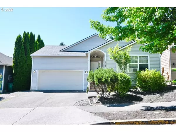 13587 SE 150TH TER, Clackamas, OR 97015