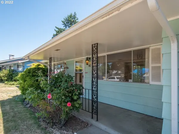 728 SE 169TH DR, Portland, OR 97233