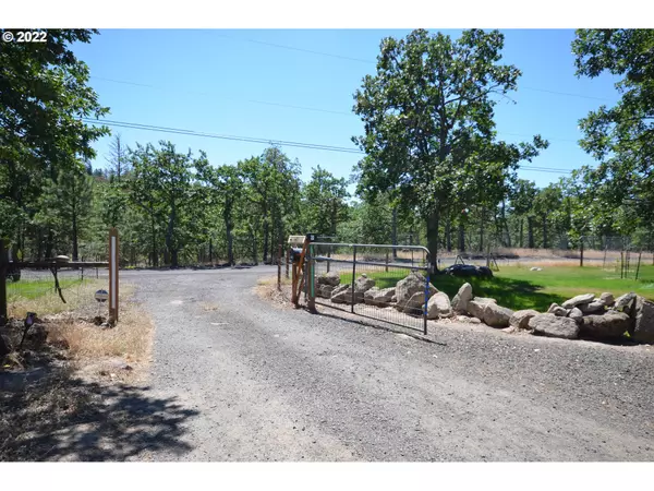 The Dalles, OR 97058,5393 HAWLEY STEELE RD