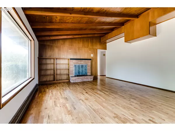 Eugene, OR 97404,1030 WILLA ST