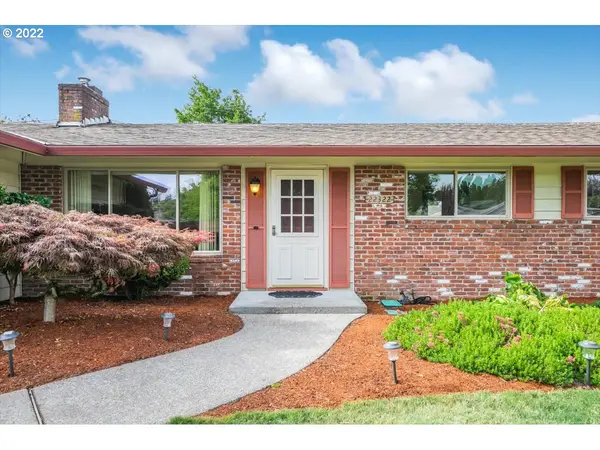 Gresham, OR 97030,22322 SE SALMON DR