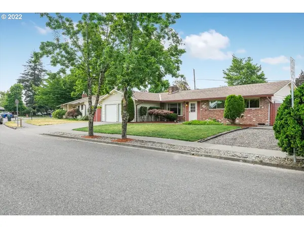 Gresham, OR 97030,22322 SE SALMON DR