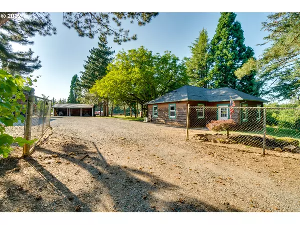 20959 S JUBB RD, Estacada, OR 97023