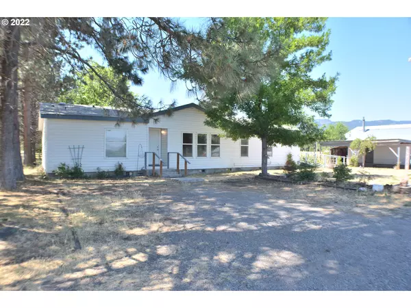 62358 EVERGREEN RD, La Grande, OR 97850