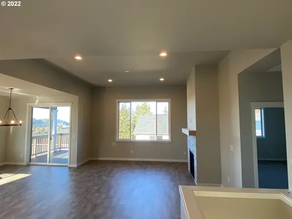 1337 SW 23RD TER, Gresham, OR 97080