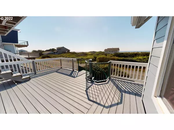 Gold Beach, OR 97444,30705 SANDY DR