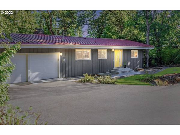 175 W 35TH PL, Eugene, OR 97405