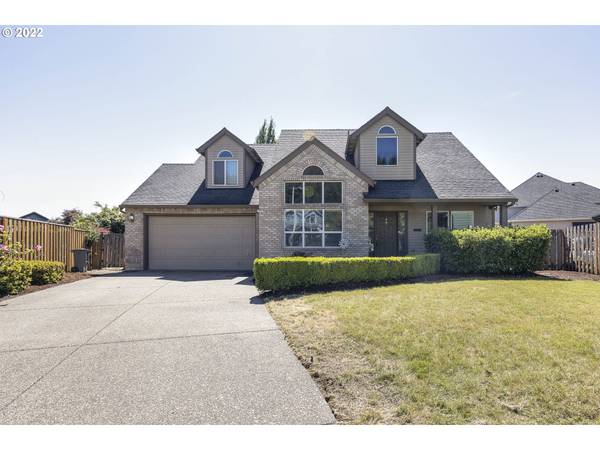 1746 NW 4TH CT,  Mc Minnville,  OR 97128