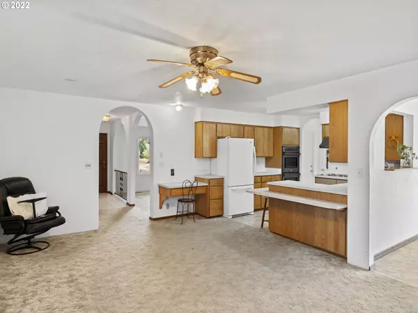 Pleasant Hill, OR 97455,85484 JASPER PARK RD