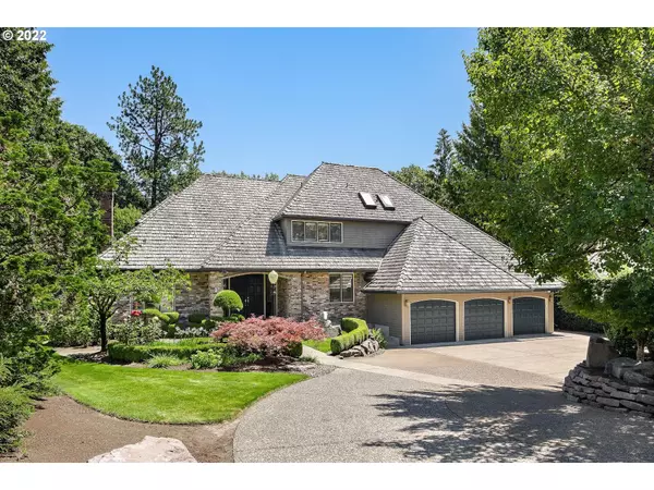 13500 NW LARIAT CT, Portland, OR 97229