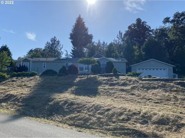 Sutherlin, OR 97479,263 W SIXTH AVE