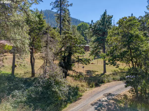 Eugene, OR 97405,0 Fox Hollow RD #LOT 2