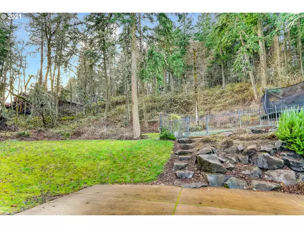 Eugene, OR 97405,Pine View CT