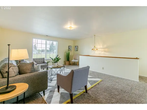 4634 HARRIET AVE, Eugene, OR 97402