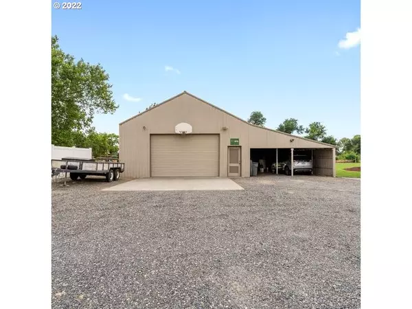 Irrigon, OR 97844,75124 W OREGON LN