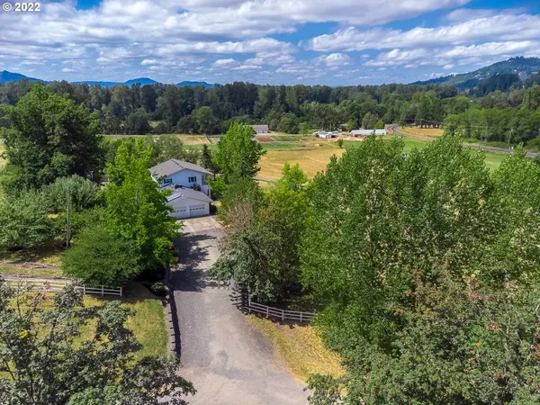 37078 CAMP CREEK RD, Springfield, OR 97478