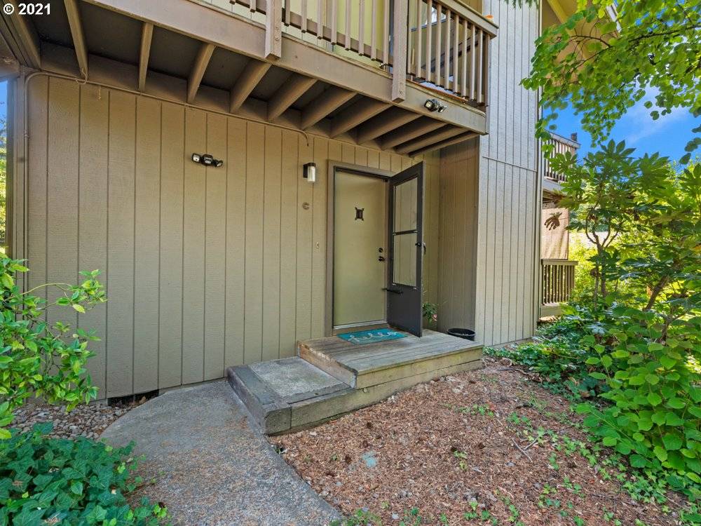 Portland, OR 97225,7750 SW BARNES RD #C