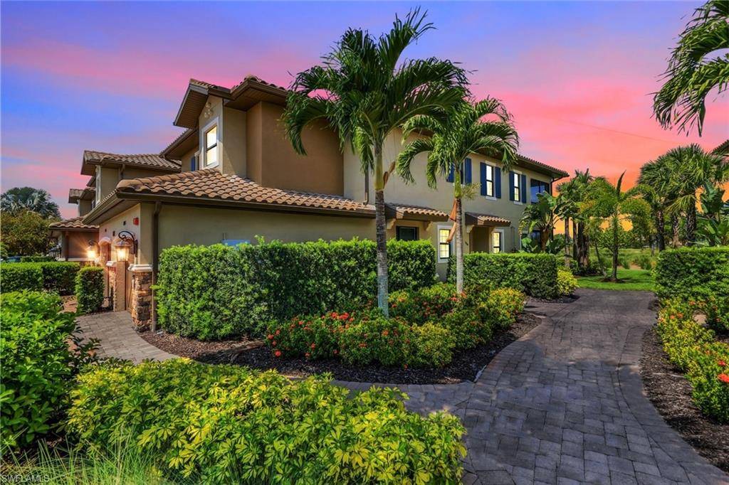 8761 Bellano CT 5-104, Naples, FL 34119